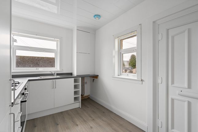 91 Seafield Rows, Seafield photo 4