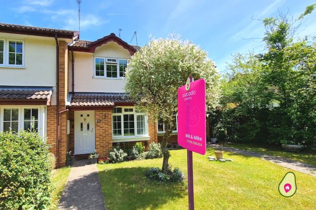 2 bed terraced house for sale in Sunderland Close, Woodley, Reading, Berkshire RG5