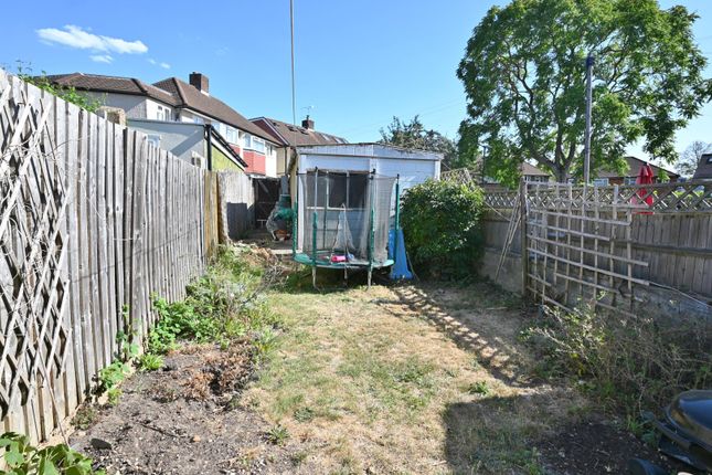 78, Fulwell Park Avenue, Twickenham photo 4