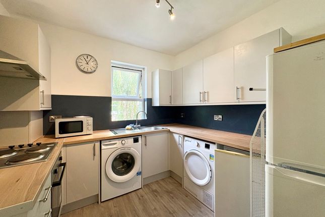 Flat 2 4 Hope Drive, Nottingham, Nottingham photo 3