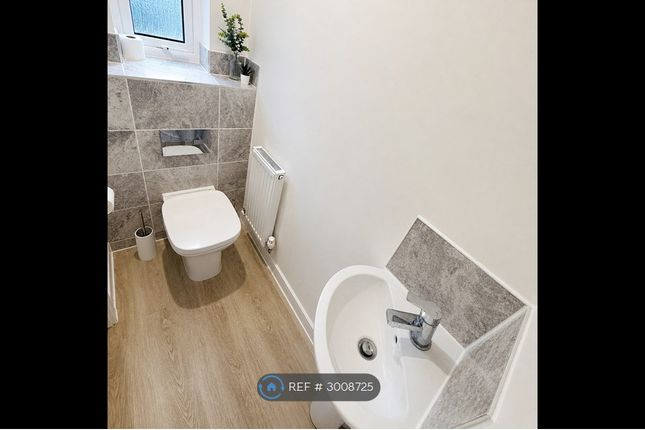 Hive Lane, Northfleet, Gravesend photo 3
