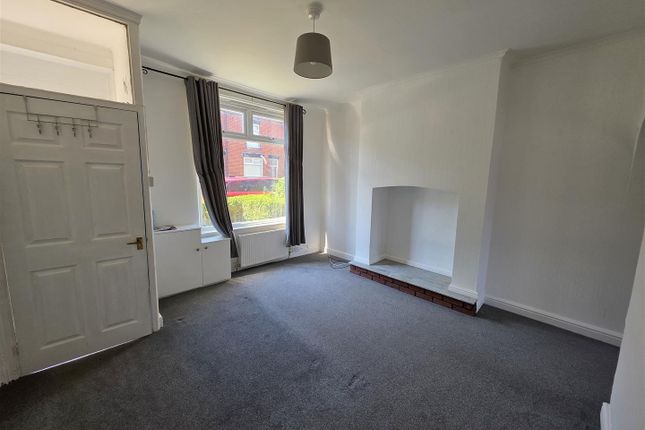 4, Dixon Street, Westhoughton photo 3
