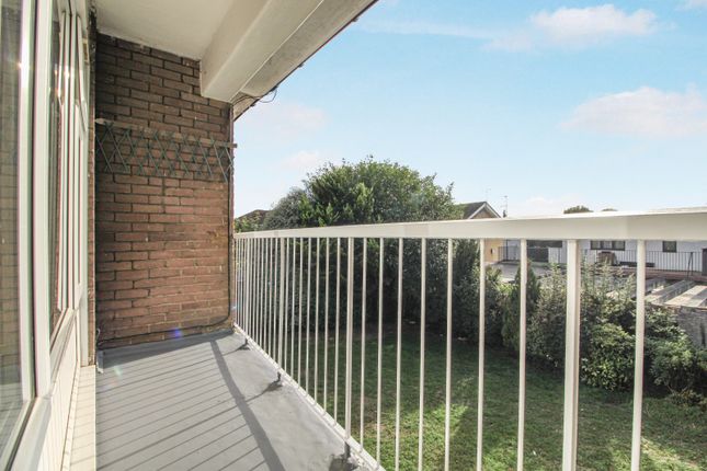 Dene Gardens, Stanmore photo 5