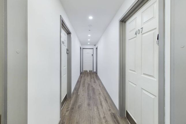 Flat 414, Tivoli House, South Street, Hull photo 2