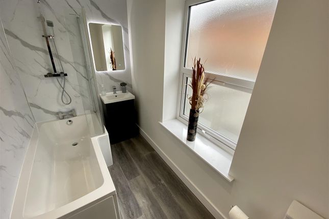 Flat 5, 3 Carter Street, Goole photo 3