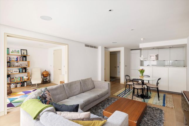 9, Bedford Court, London photo 3