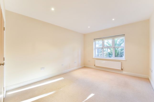 Flat for sale in St. Bartholomews Close, Chichester