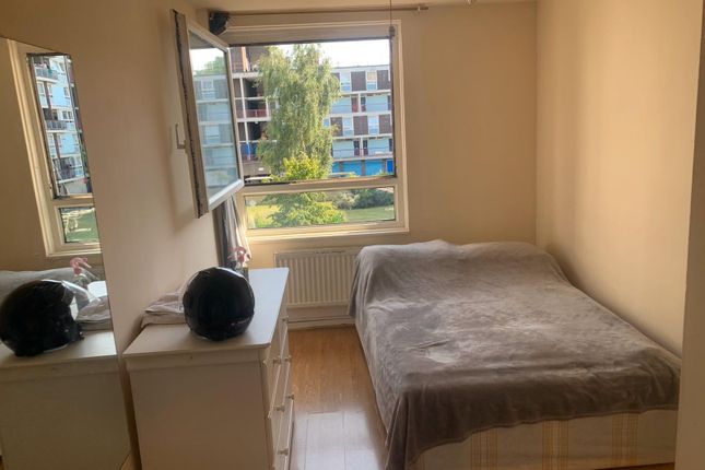 4, Fermain Court North, De Beauvoir Estate, , London photo 2