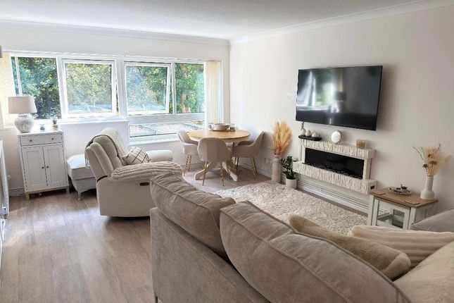 27, High Point, Pirton Road, Hitchin photo 4