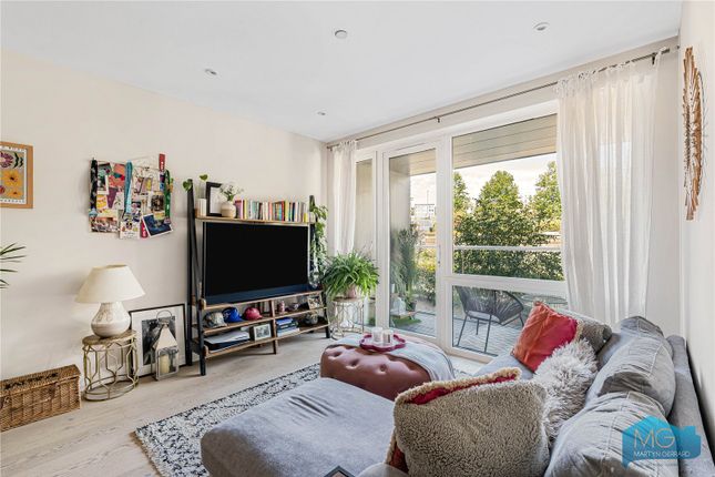 Flat 17, Burghley House, 18, Royal Engineers Way, London photo 3