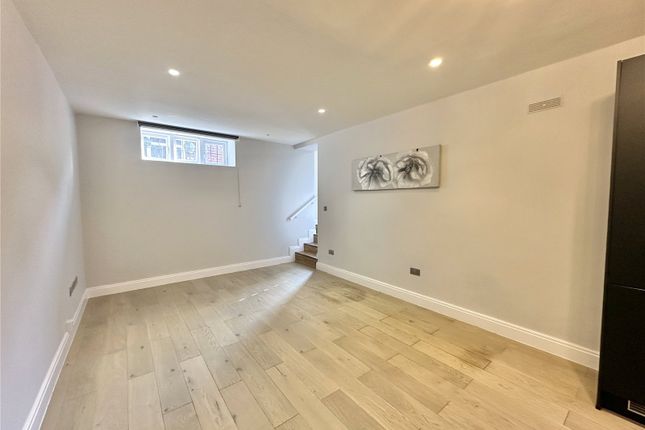 84A,, Watling Street, Hertfordshire photo 4