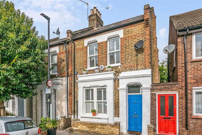 Thumbnail Property for sale in Crimsworth Road, London