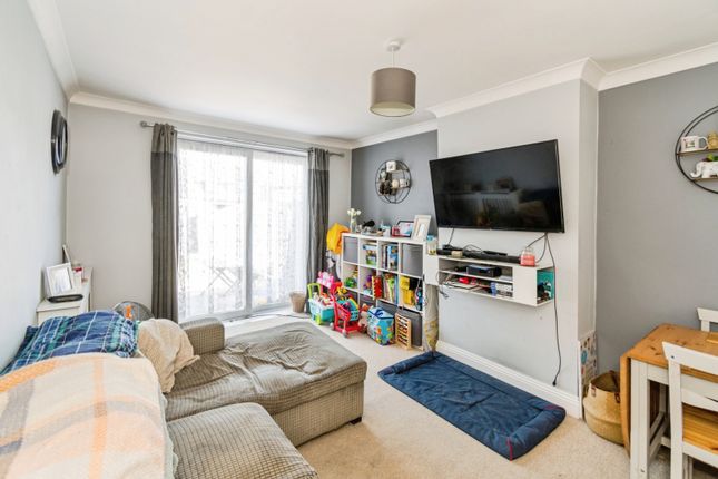 109, Olive Road, Hampshire photo 4