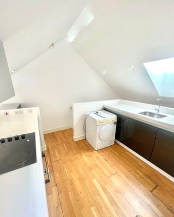 15, Reservoir Street, Salford photo 4