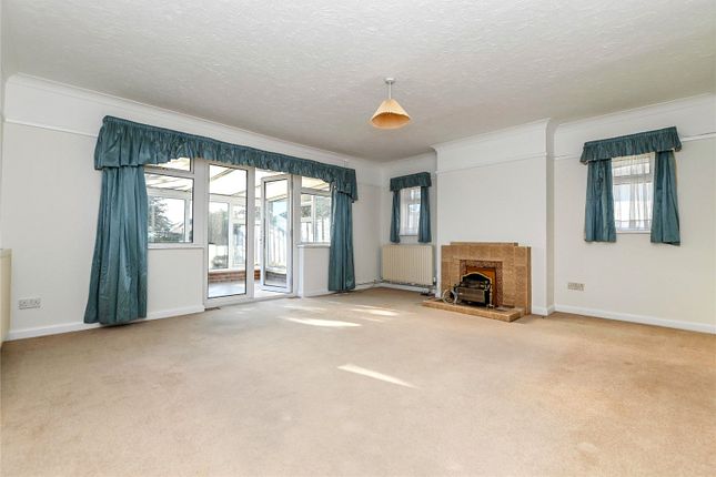 8, Seafield Close, New Milton photo 4