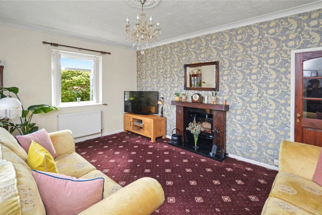 137, Town Street, Leeds photo 3