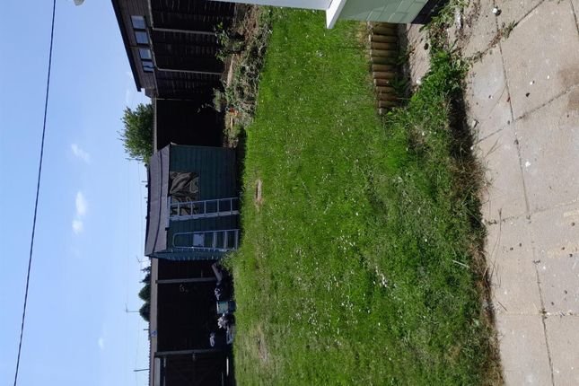 Room 1, 10, Antrobus Road, Salisbury photo 4