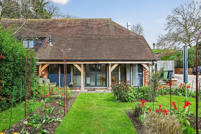 Thumbnail Barn conversion for sale in Boyton Court Road, Sutton Valence, Kent