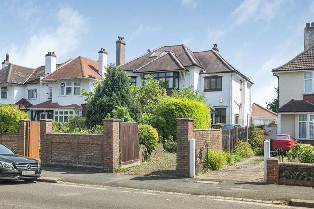 Thumbnail Detached house for sale in Ross Road, London