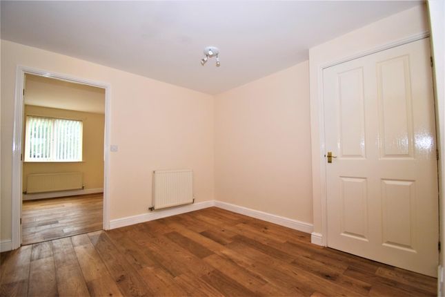Terraced house to rent in St James Place, Bottesford, Scunthorpe