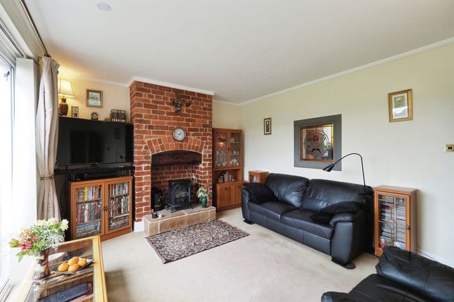 20, Slack Lane, Belper photo 3