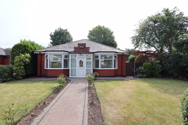 2 bed bungalow to rent in Nursery Road, Prestwich, Manchester M25