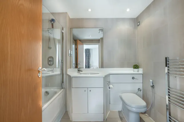 Richbourne Court, Harrowby Street, Richbourne Court, London photo 3