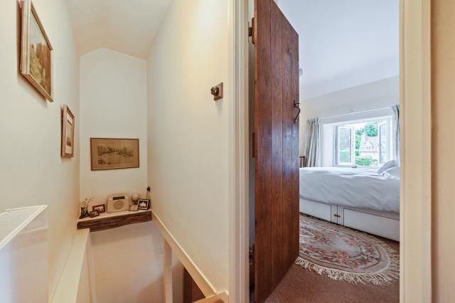 14, West End, Kingham photo 4