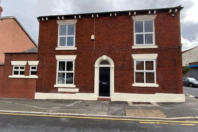 2 bed terraced house for sale in Oldham Street, Hyde SK14