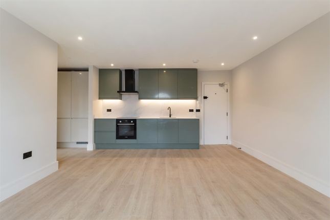 Flat 8, 7, Adamson Road, London photo 2