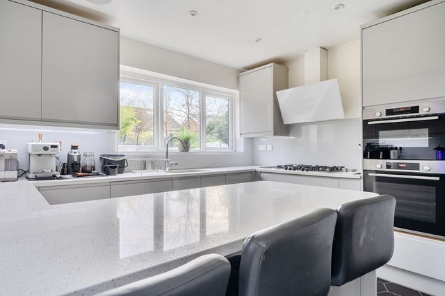 21 Sandown Road, Bury photo 4