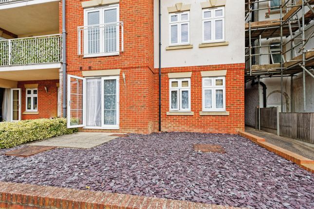 2-bed flat on Flat 1, 35, St. Mildreds Road, Kent, £169,950