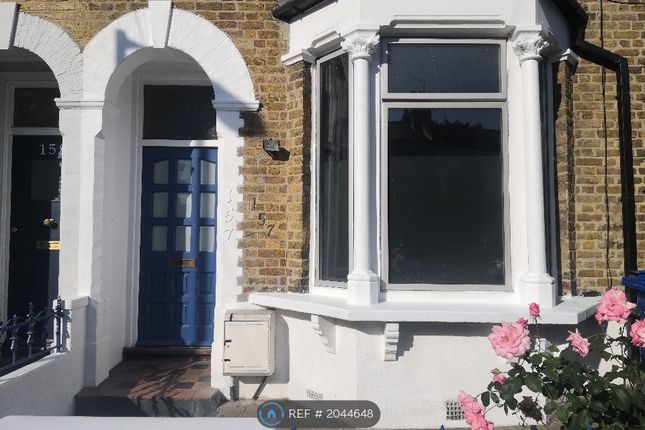 Terraced house to rent in Hollydale Road, London
