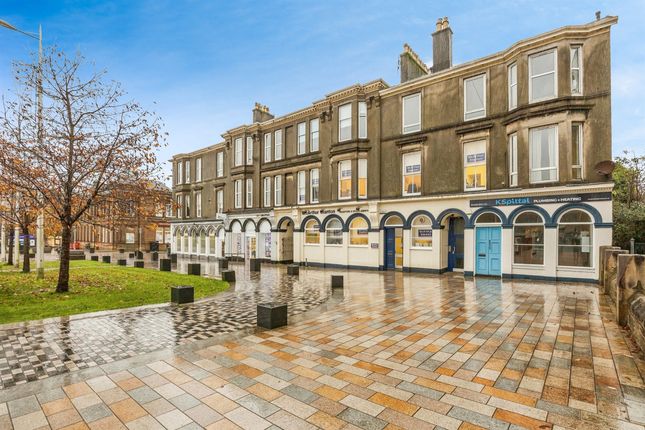 Thumbnail Flat for sale in Colquhoun Square, Helensburgh