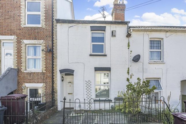 Terraced house for sale in Donnington Gardens, Reading