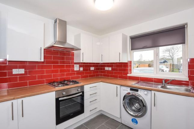 1 PICKETT AVENUE, Headington, Oxford photo 4