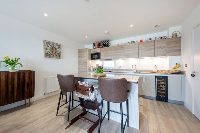 Blagdon Road, New Malden photo 3