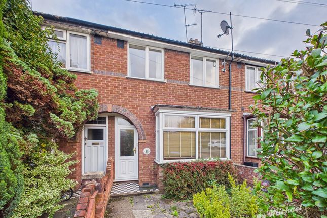 Cam03218G0-Pr0810-Still003