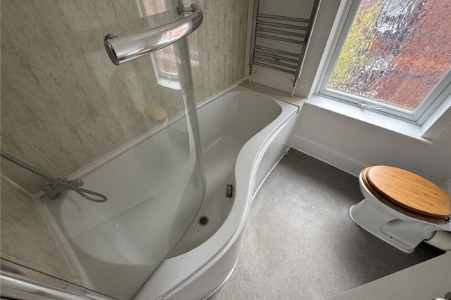 Flat 2, 9, Blackall Road, Devon photo 5