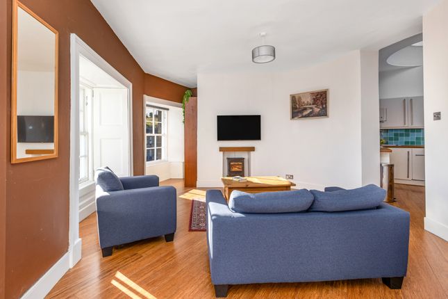 6 (3F4), Haddington Place,, Edinburgh photo 4
