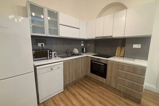 Flat 5, Trafalgar Court, Cromer Road, NORWICH photo 3