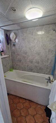 18, Southey Walk, Tilbury photo 4