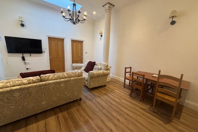 Flat 5, Trafalgar Court, Cromer Road, NORWICH photo 2