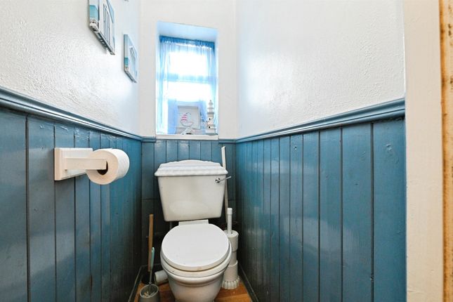 3-bed semi-detached on Sculthorpe Avenue, KING'S LYNN, £175,000