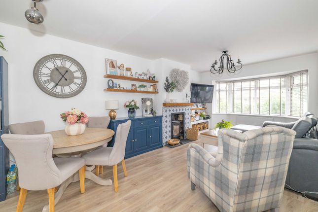 36, Tadworth Road, Ashford photo 3