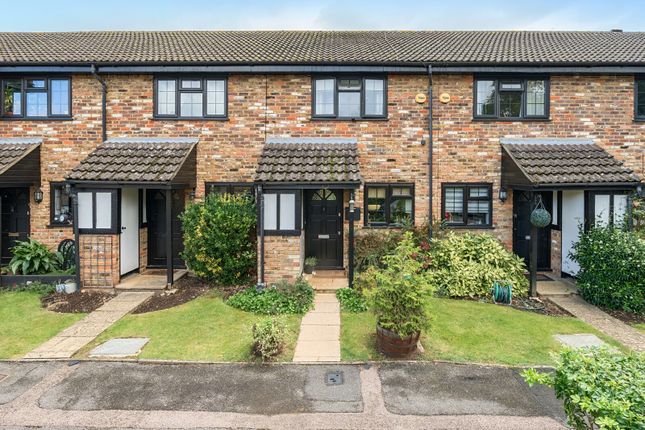 Thumbnail Terraced house for sale in Halleys Walk, Addlestone