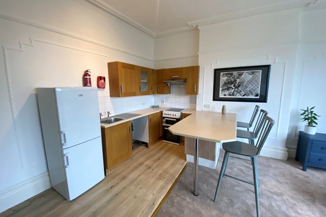151, Lytham St. Annes photo 3