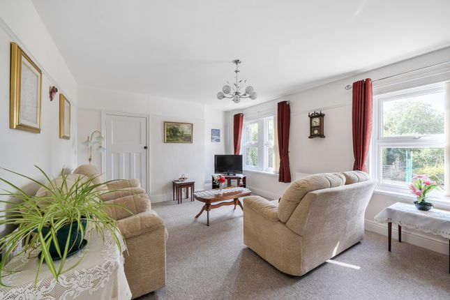73, Thicket Mead, Radstock photo 4