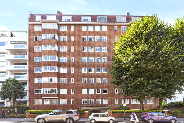Thumbnail Flat for sale in Lancaster Close, London