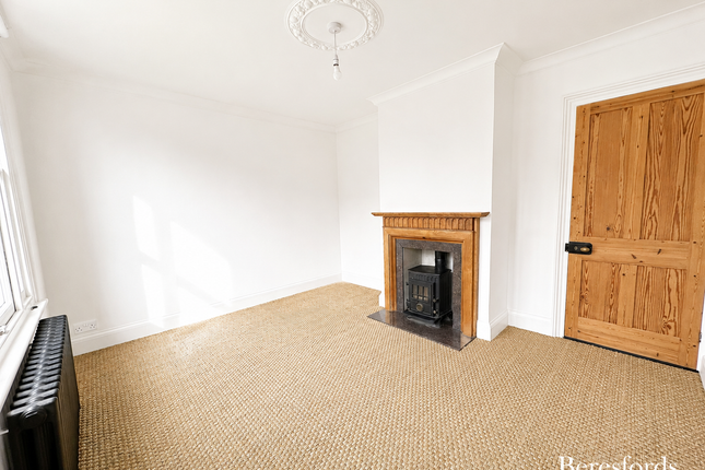 46, Stanley Road, Halstead photo 2